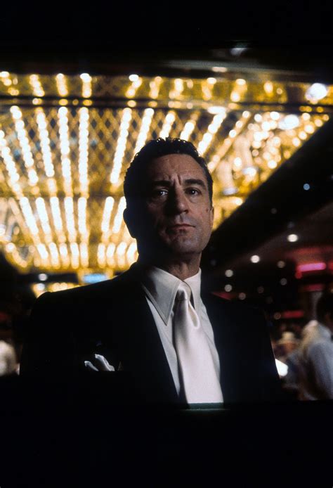 Robert De Niro's Wardrobe in Casino (1995) .